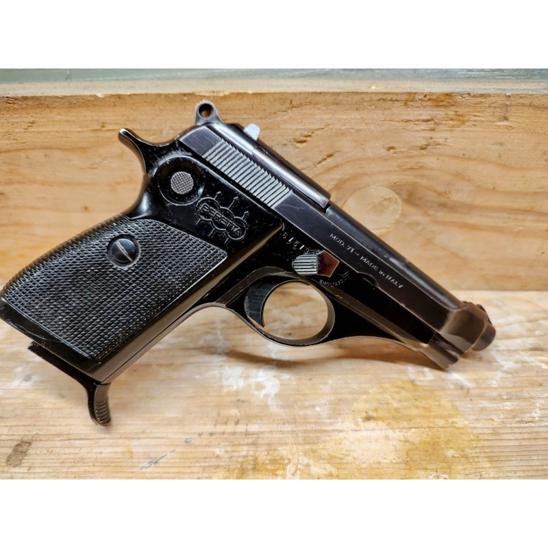 Pistolet kieszonkowy Beretta M71 “Jaguar” kal. 22LR – praktyka, historia i zastosowanie